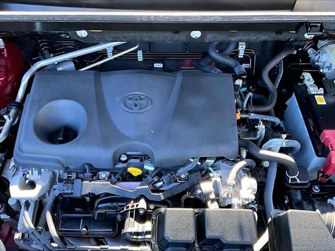 Used 2023 Toyota RAV4 LE image 31