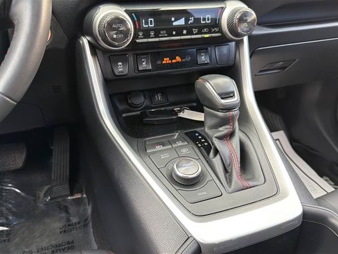 Used 2024 Toyota RAV4 XSE w/ Weather Package AWD/4WD image 23
