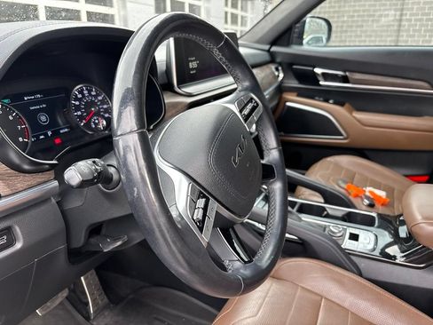 Used 2022 Kia Telluride SX w/ SX Prestige Package AWD/4WD image 7