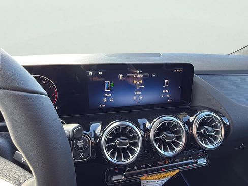 New 2026 Mercedes-Benz GLA 250 4MATIC image 16