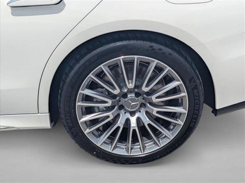 New 2026 Mercedes-Benz E 53 AMG e 4MATIC Sedan image 9