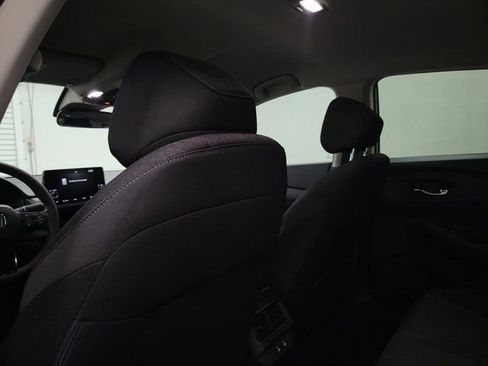 Certified 2025 Honda Accord LX image 12