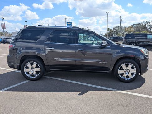 Used 2015 GMC Acadia Denali image 3