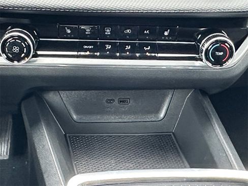 New 2026 Chevrolet Equinox LT w/ Safety and Technology Package image 16