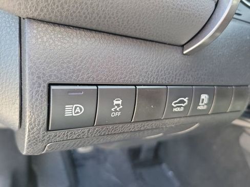 Used 2021 Toyota Camry LE FWD image 24