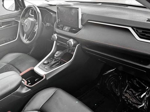 Used 2024 Toyota RAV4 Adventure image 20