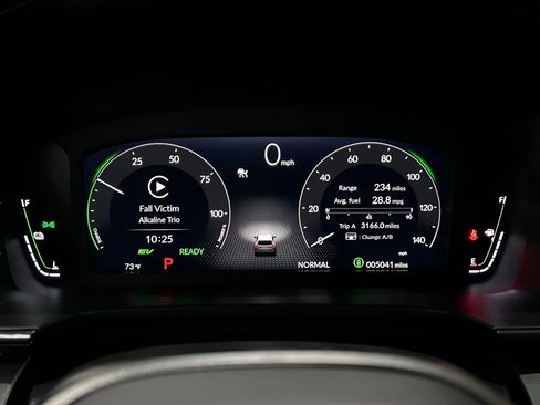 Used 2026 Honda CR-V TrailSport image 14