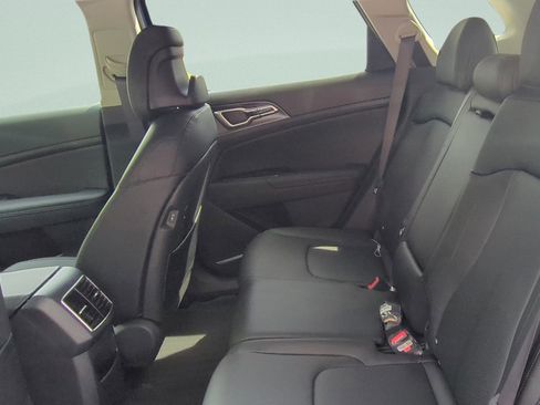 New 2026 Kia Sportage EX FWD image 12