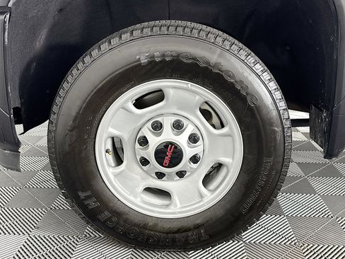 Used 2024 GMC Sierra 2500 Pro w/ Convenience Package image 35