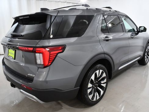 New 2026 Ford Explorer Platinum w/ LUX Leather Package image 11