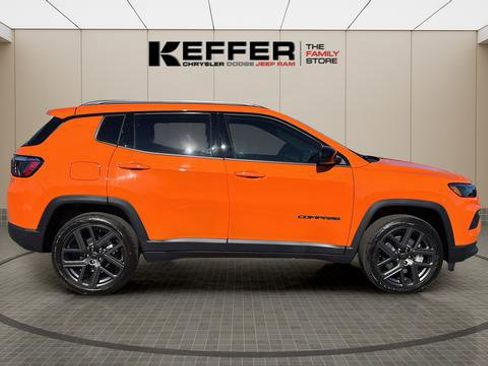 New 2026 Jeep Compass Latitude image 6