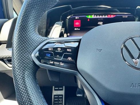 Used 2023 Volkswagen Golf 20th Anniversary Edition image 15