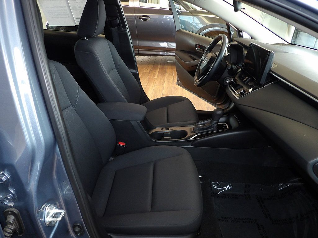 Used 2023 Toyota Corolla LE FWD image 14