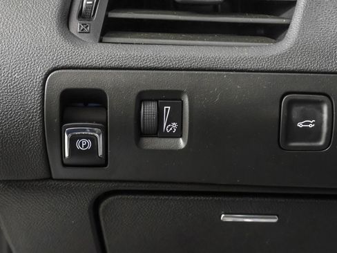 Used 2019 Chevrolet Impala LS image 22