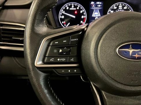 Used 2023 Subaru Outback Limited image 18