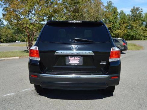 Used 2012 Toyota Highlander AWD image 7