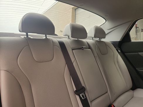 Certified 2023 Hyundai Elantra Limited w/ Cargo Package FWD image 30