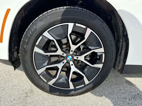Used 2025 BMW X3 xDrive30i AWD/4WD image 19