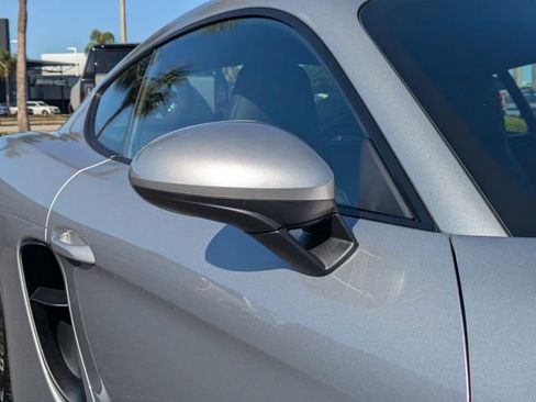 Used 2022 Porsche 718 Cayman GTS RWD image 16
