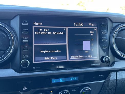 Used 2023 Toyota Tacoma TRD Off-Road image 10