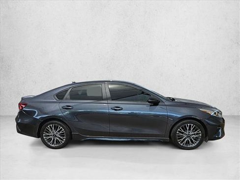 Used 2023 Kia Forte GT-Line FWD image 4
