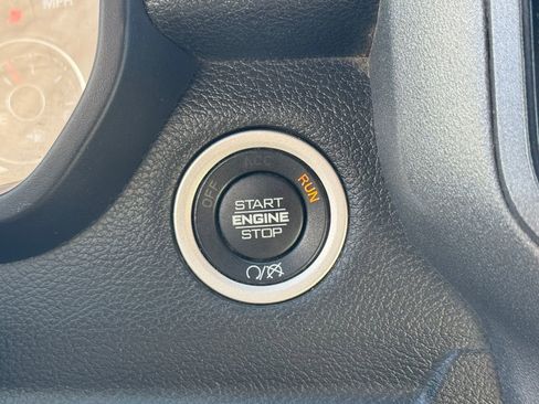 Used 2022 RAM 2500 Tradesman AWD/4WD image 12