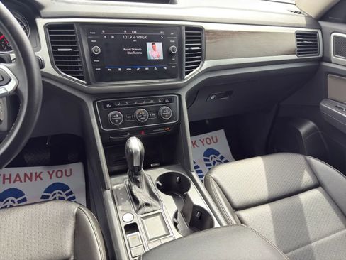 Used 2021 Volkswagen Atlas SE FWD image 21