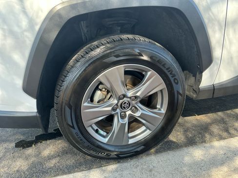 Certified 2024 Toyota RAV4 XLE AWD/4WD image 26