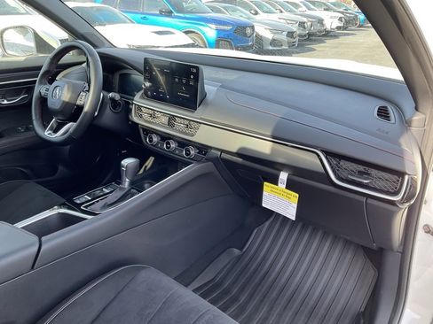 Certified 2025 Acura ADX A-Spec image 19