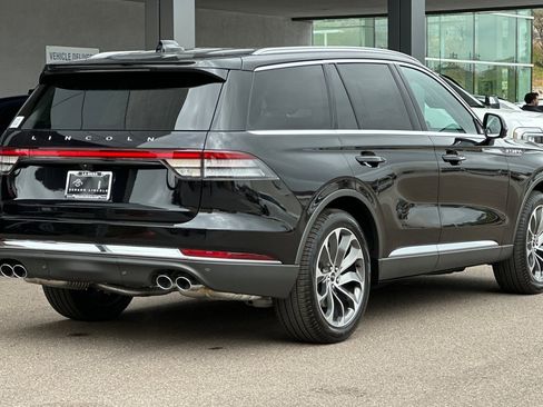 New 2025 Lincoln Aviator Reserve w/ Luxury Package image 3
