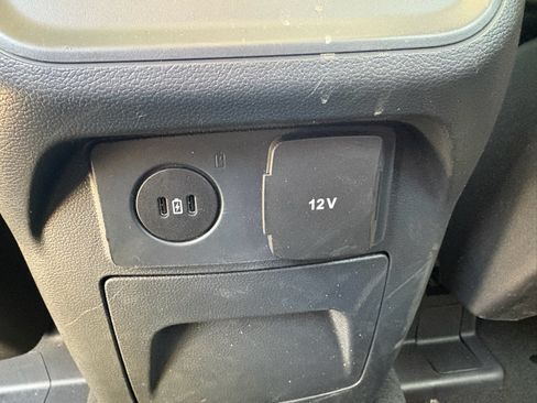 Used 2026 Ford Explorer Active RWD image 27