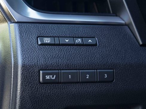 Used 2024 Lexus GX 550 AWD/4WD image 38