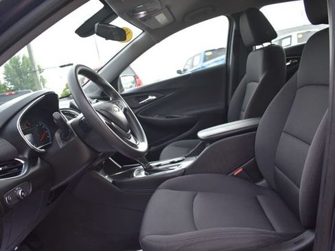 Certified 2018 Chevrolet Malibu LT FWD image 22
