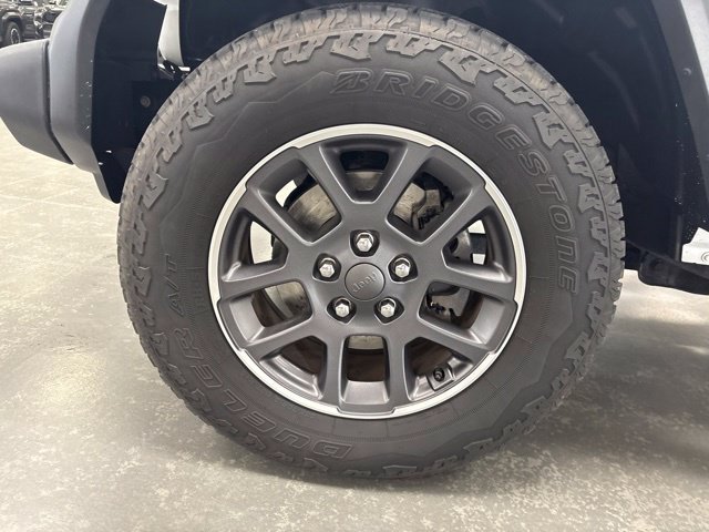 Used 2021 Jeep Gladiator Sport w/ Trailer Tow Package AWD/4WD image 23