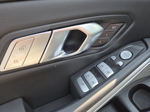 Used 2025 BMW M340i xDrive w/ Premium Package AWD/4WD image 34