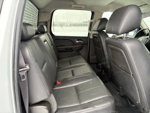 Used 2013 GMC Sierra 2500 SLT w/ Suspension Package, Off-Road image 29