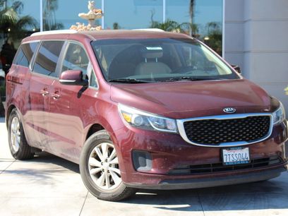 Used 2016 Kia Sedona LX w/ Option Group 020