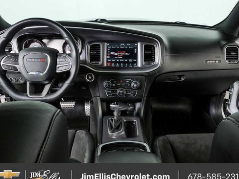 Used 2020 Dodge Charger Scat Pack RWD image 18