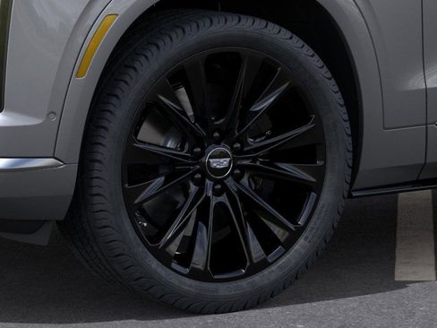 New 2026 Cadillac Vistiq Platinum image 9