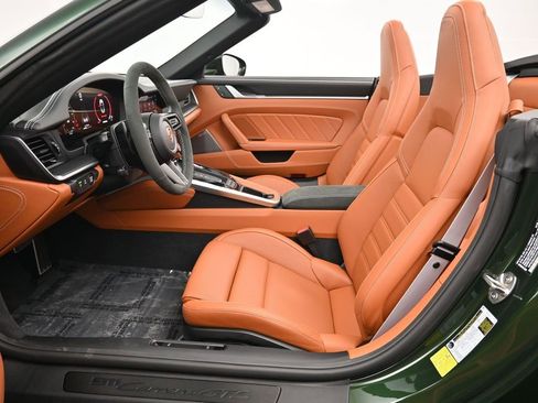 Certified 2026 Porsche 911 Carrera GTS image 8