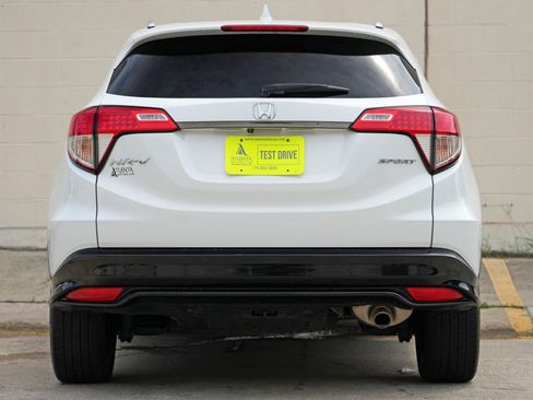 Used 2022 Honda HR-V Sport image 10