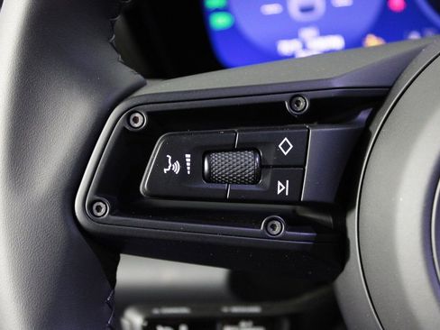 Certified 2025 Porsche Macan Turbo Electric image 25