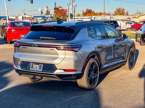 New 2026 Chevrolet Equinox EV RS image 4