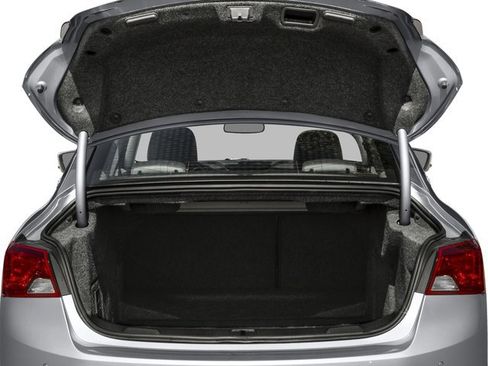 Used 2016 Chevrolet Impala LT w/ Convenience Package FWD image 14