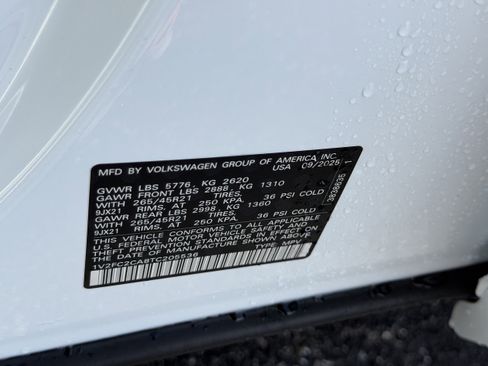 New 2026 Volkswagen Atlas Cross Sport SEL Premium R-Line image 33