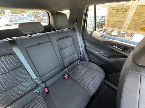 Used 2025 Chevrolet Equinox LT FWD image 38