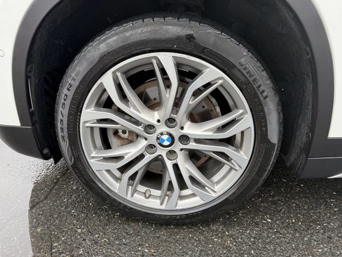 Used 2017 BMW X1 xDrive28i image 12