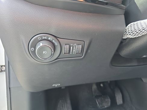 New 2025 Jeep Compass Trailhawk w/ Trailhawk Elite Group image 20