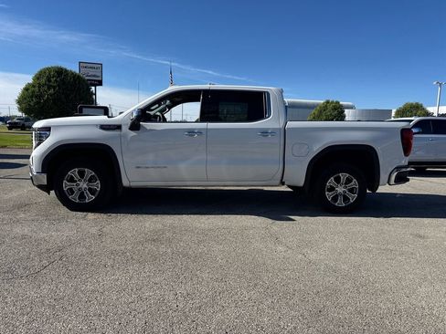 Used 2025 GMC Sierra 1500 SLT RWD image 3