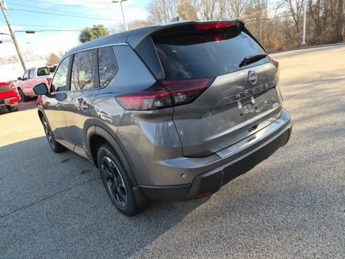 New 2026 Nissan Rogue SV image 8